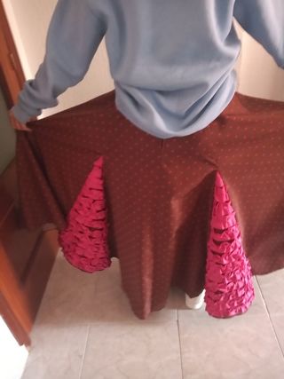 Falda flamenca y regalo la camisa