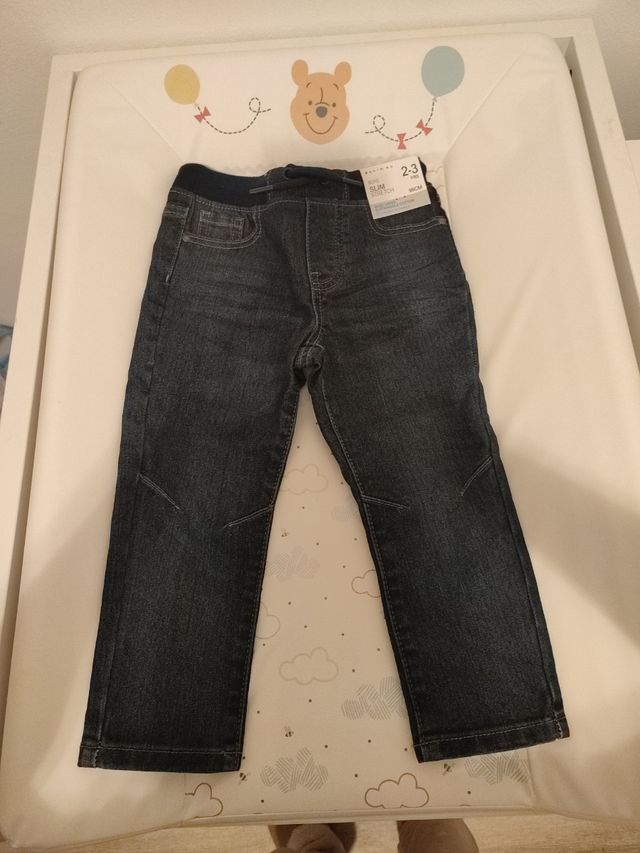 Pantalón vaquero 2-3 años