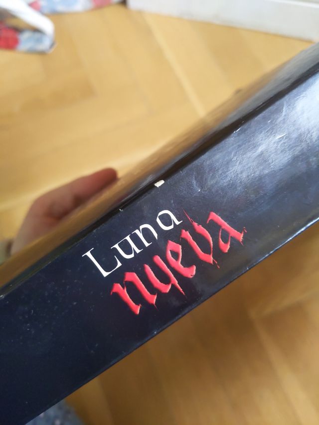 Luna nuova- Stephanie Meyer
