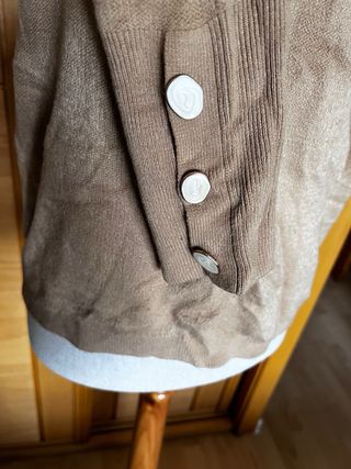 Jersey cuello alto Primark.