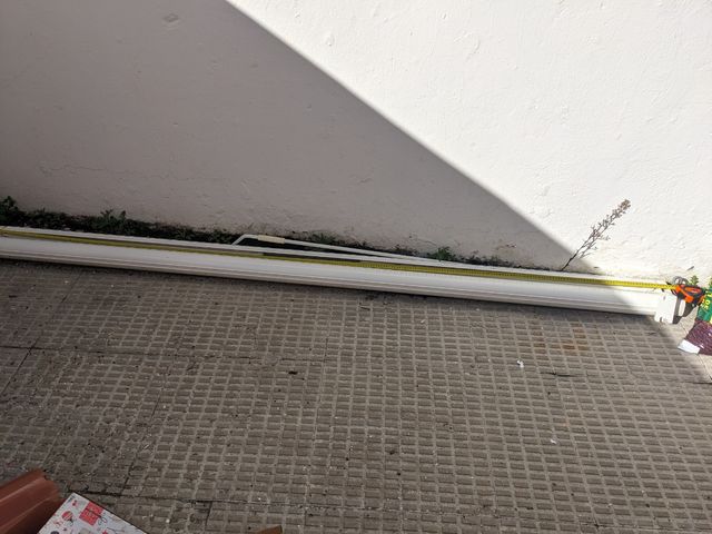 Toldo brazo extensible