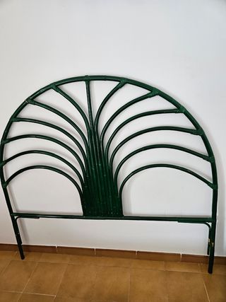Dormitorio de ratán lacado en verde 