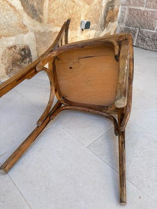 Mesa de madera salon Antigua + 6 sillas