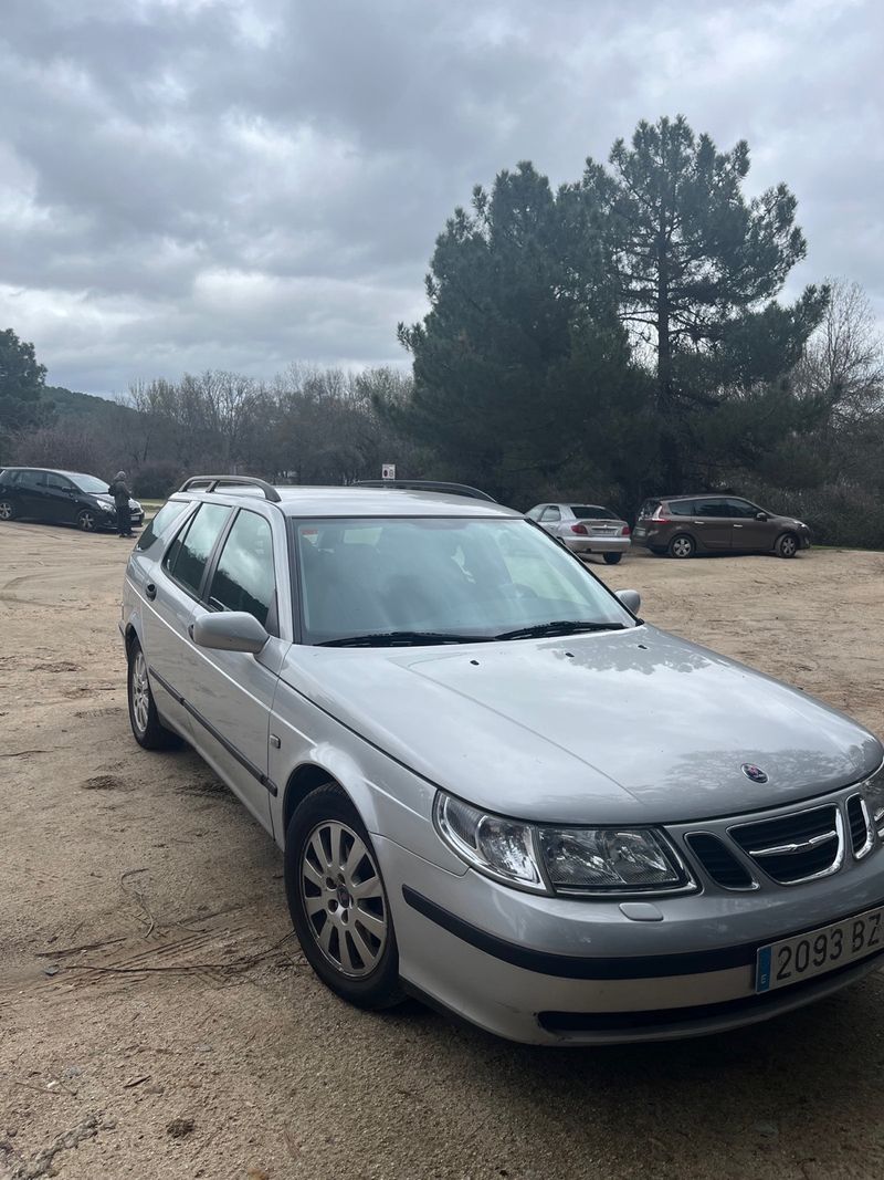 Saab 9-5 2002 - foto 1