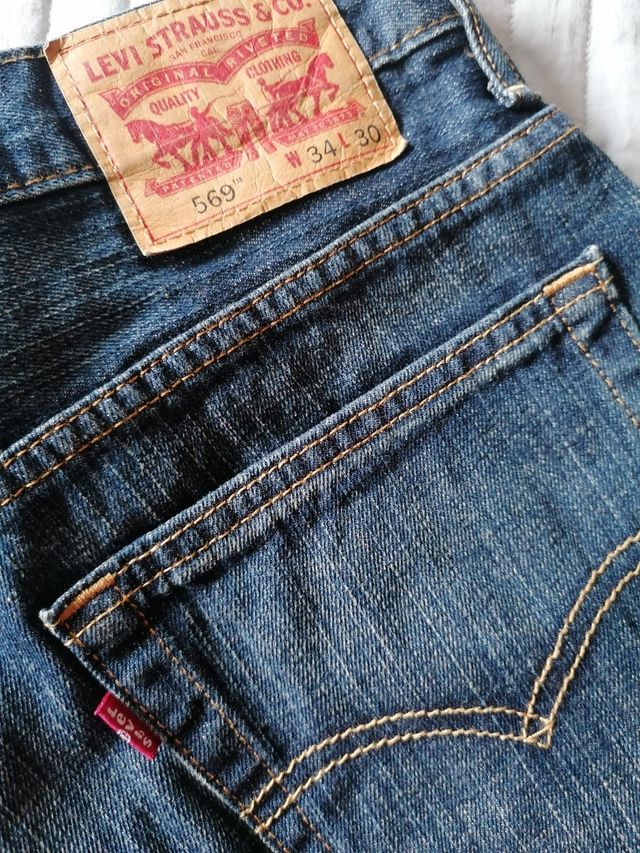 Vaquero Levi's 569