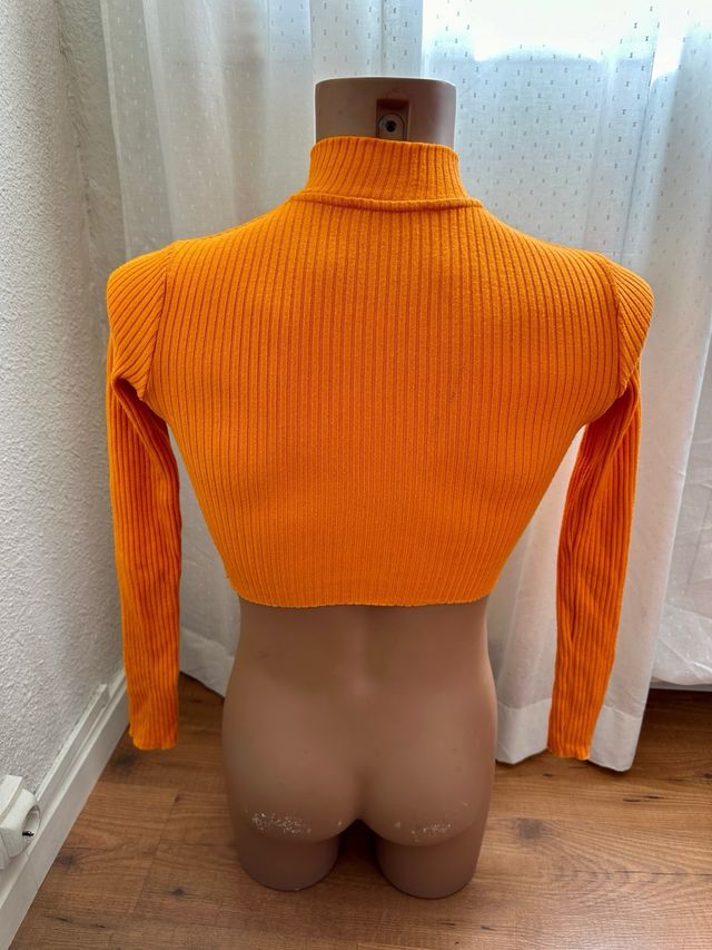 Top de mujer del Bershka