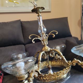 Lámpara de bronce antigua