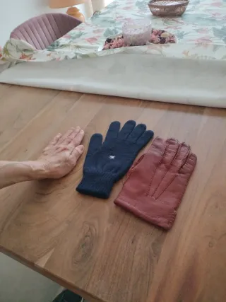 Guantes Burberry color azul