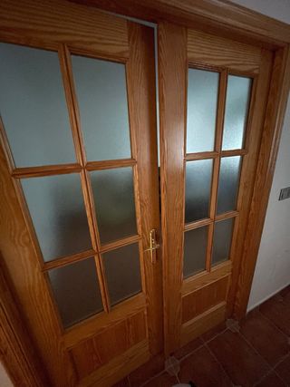 Todas las puertas con sus tapers, completas 250€
