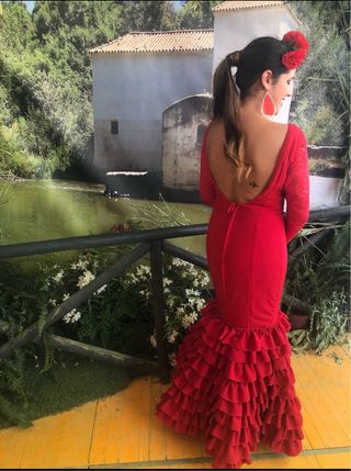 traje de flamenca rojo