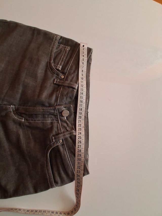 Jeans camomilla nuovi 