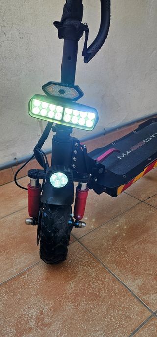 Patinete Masscity twin Super Equipado 