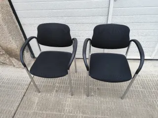 Vendo 2 sillas fijas oficina