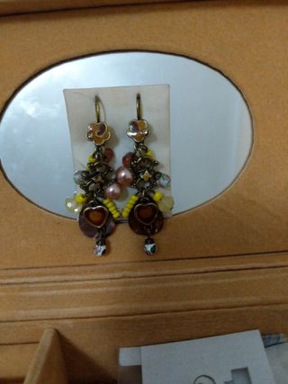 Pendientes largos,a estrenar