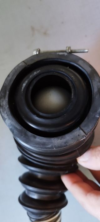 GOMA SALIDA LAVADORA BEKO WML 15106D