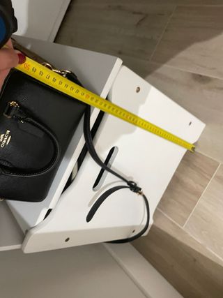 baul de madera blanco