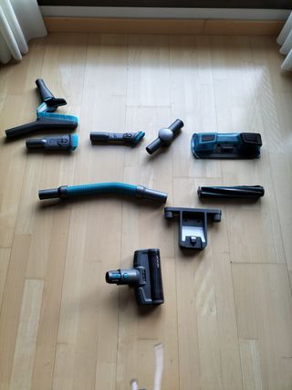 Aspirador escoba Cecotec Conga 900 rockstar