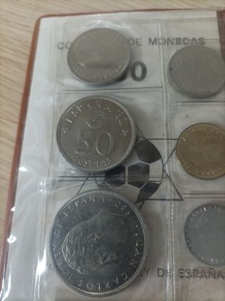 Colección de monedas 82