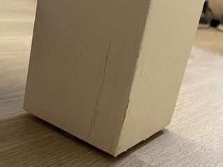 Mesa banak blanca de comedor y salon