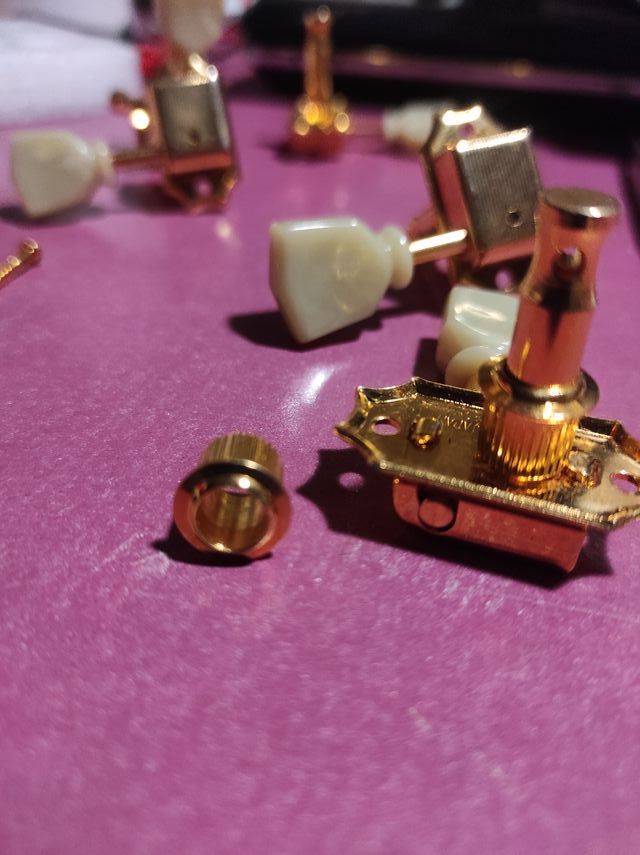 Clavijas doradas 3+3 tipo Gibson