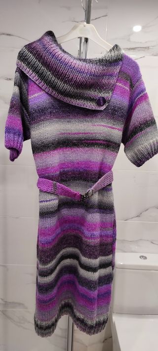 Vestido lana hecho a mano