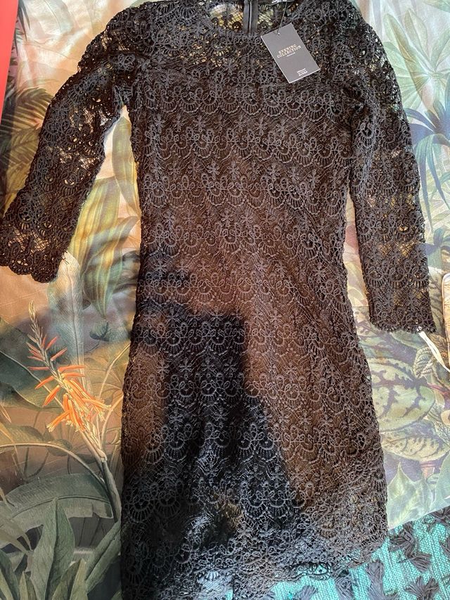 Vestido encaje negro