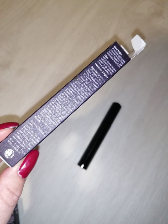 Makeup trucco lip gloss labbra hauschka