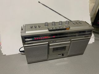 radio casette akai años 80 vintage perfecto
