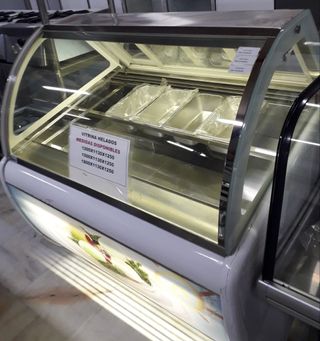 VITRINA DE HELADOS