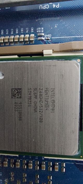 placa base IBM MT-M P4 - 2.6Gb / 256Mb x 2