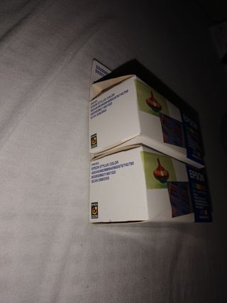 2 Cartuchos tricolor de Epson