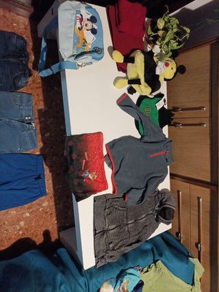 lote Ropa niño de 3 a 6 como nueva