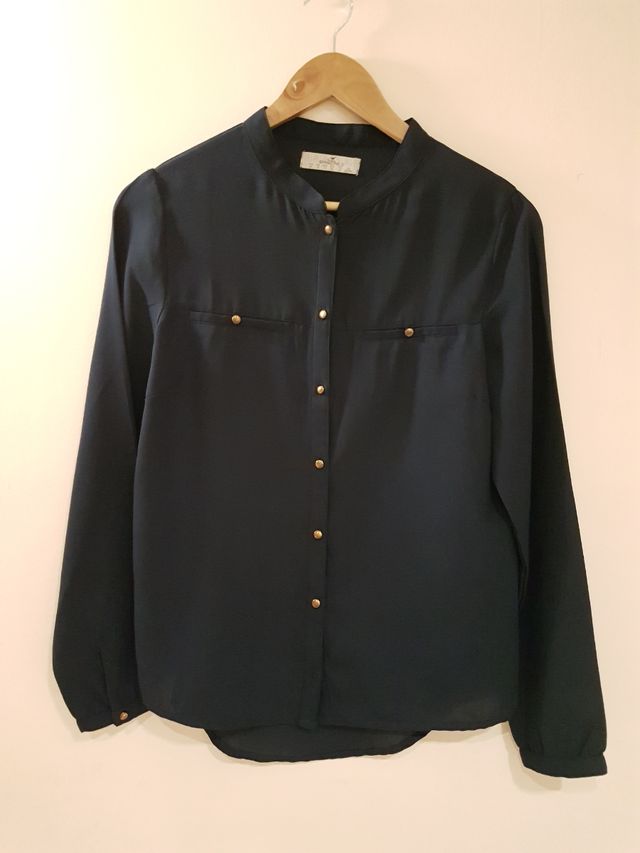 Blusa azul marino