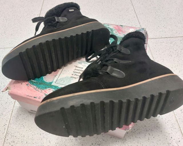 Botas con pelo de Mustang