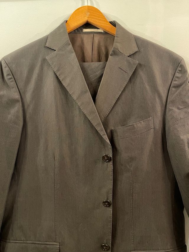 Traje completo Massimo Dutti.