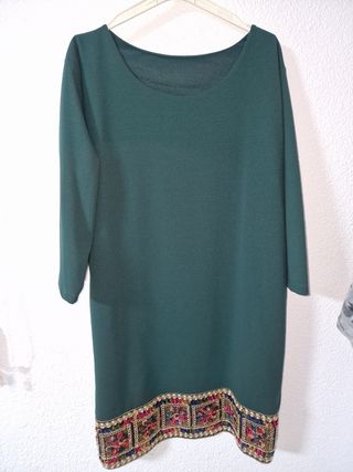 2 VESTIDOS TALLA 42 A ESTRENAR