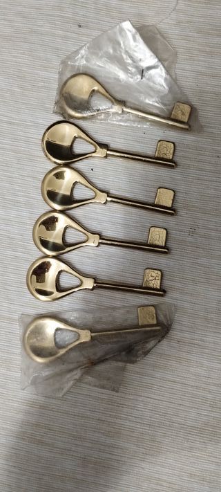 6 chiavi ottone