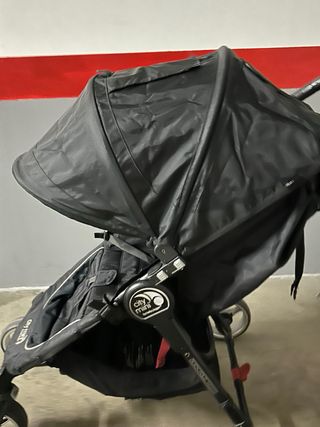 Silla City mini baby jogger