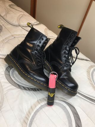 Botas Martens de segunda mano Zaragoza en WALLAPOP