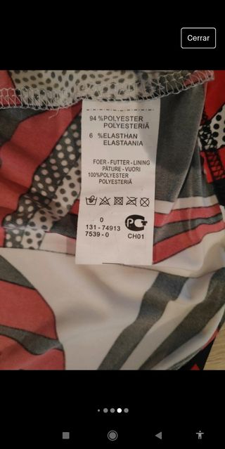 Blusa de licra con fruncido lateral 