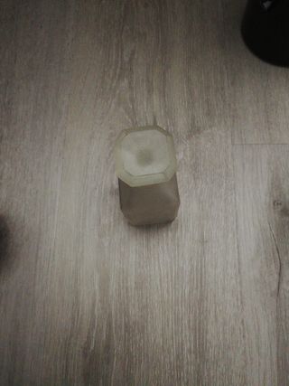 Frasco de perfume antigo em excelente