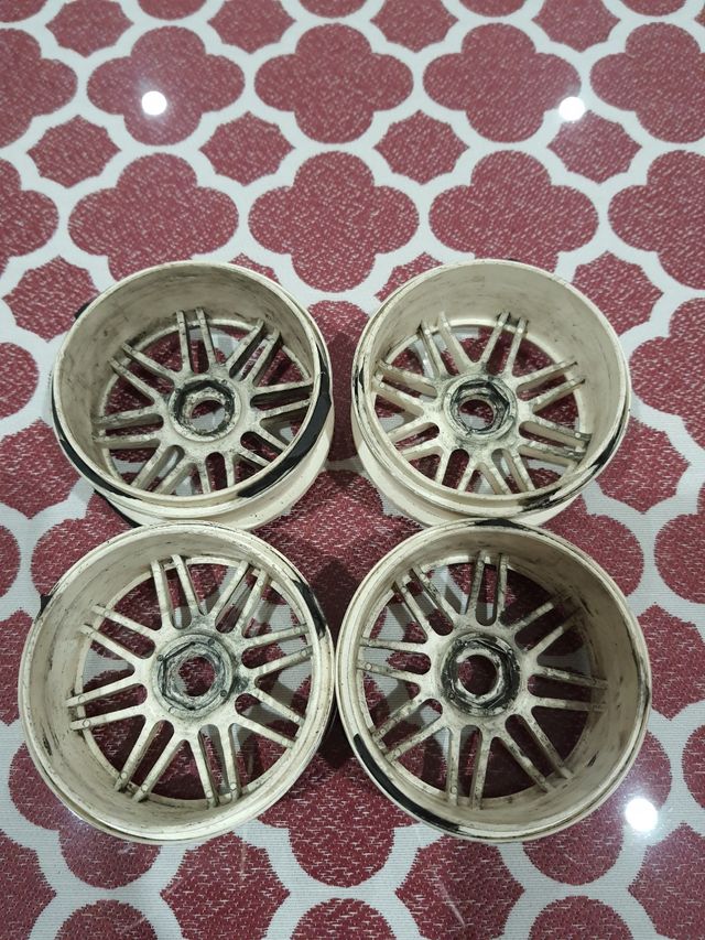 Llantas originales Thunder Tiger EB-4