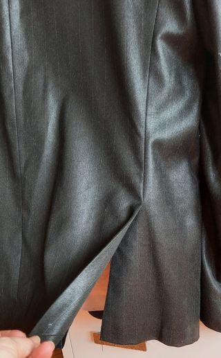 Americana Moscanueva talla 54.