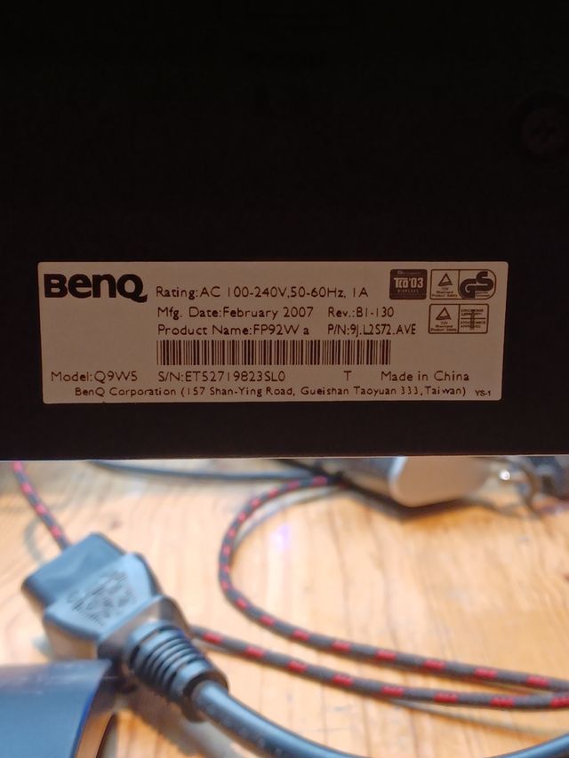 Monitor 19" BenQ FP92WA