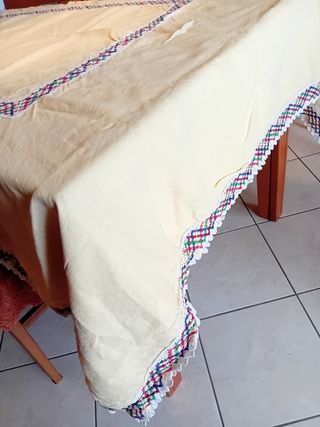 Tovaglia nuova mai utilizzata mis150x220