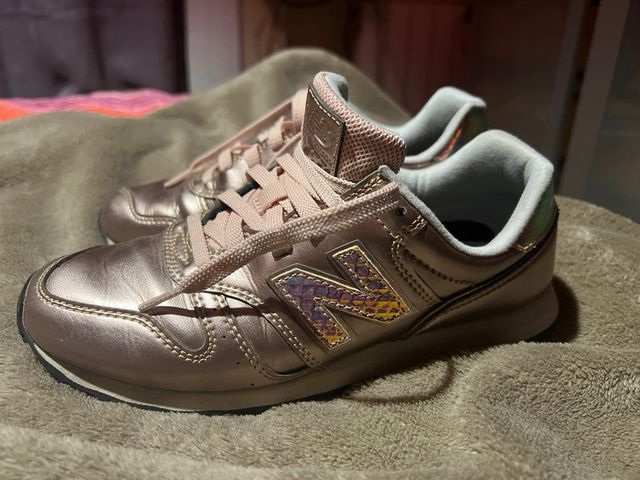 Sneakers New Balance 373 oro rosa 38