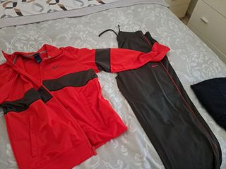 Chandsl  Nike talla L