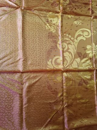 Colcha de raso sedilla antigua
