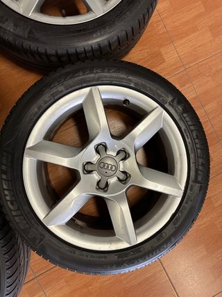llantas originales Audi 17"