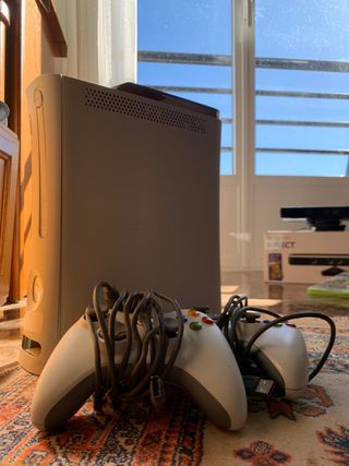 XBOX 360 con mandos